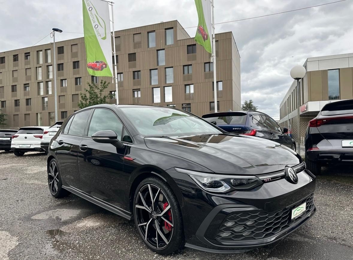 VW Golf 2.0 TSI GTI DSG-image-1