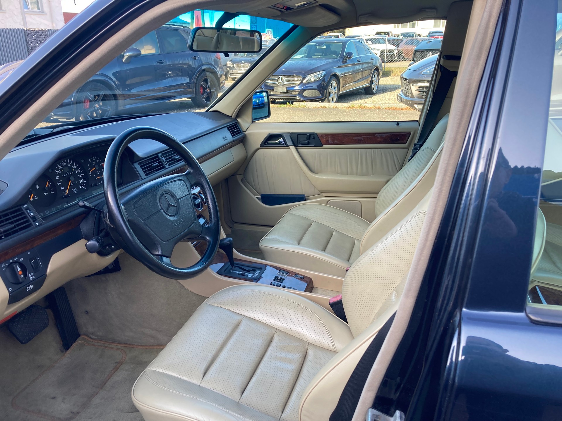 MERCEDES-BENZ 500 E Automatic *Veteran*-image-5
