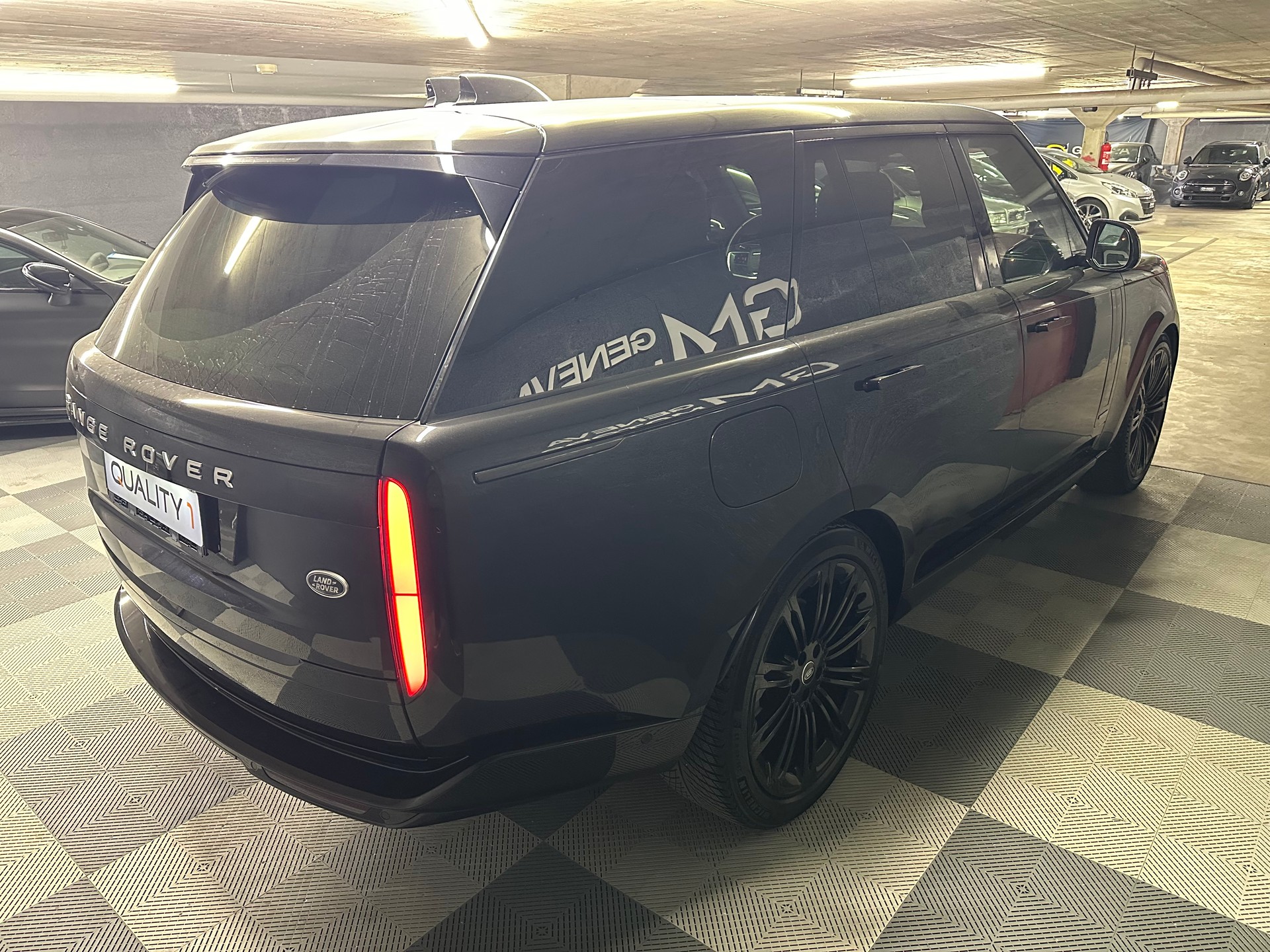 LAND ROVER Range Rover D350 3.0D I6 MHEV Autobiography Automatic-image-3
