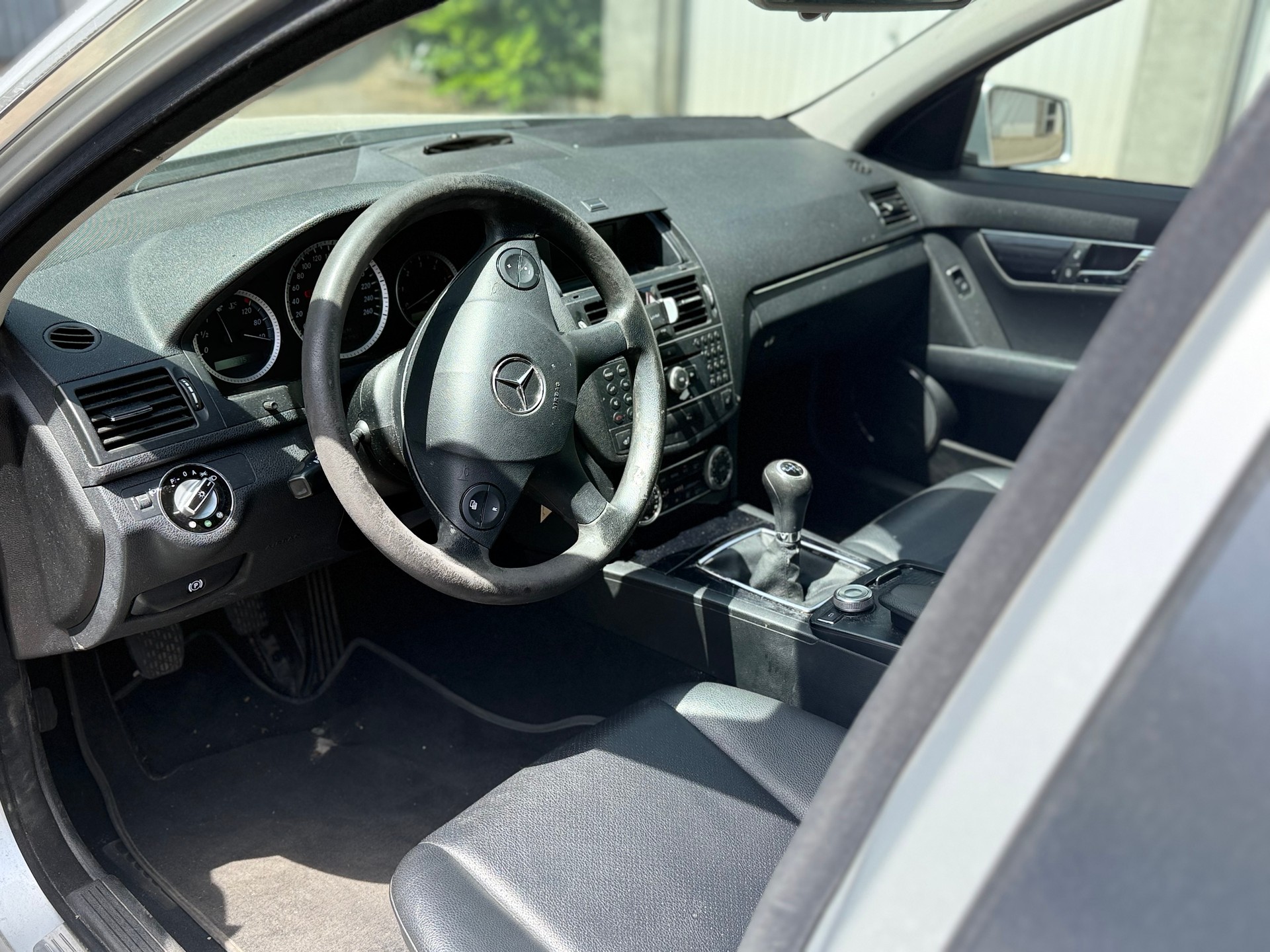 MERCEDES-BENZ C 200 CDI Avantgarde-image-5