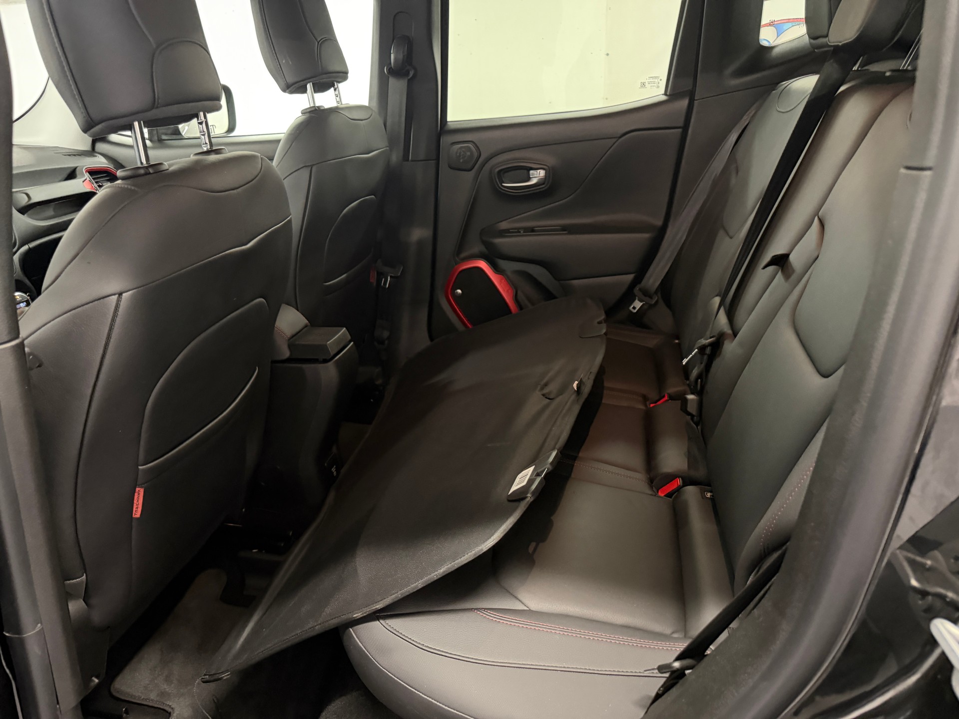 JEEP Renegade 2.0 CRD Trailhawk AWD + Low Range 9ATX-image-14