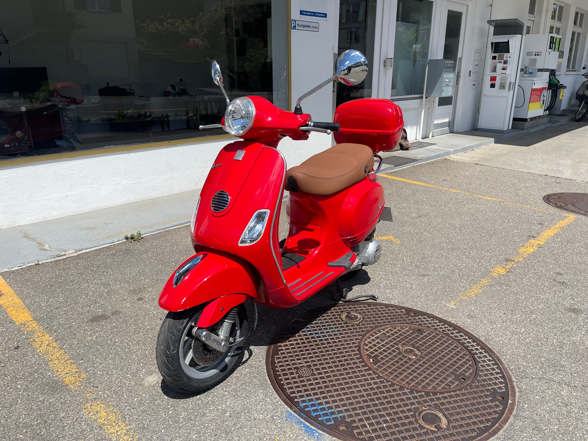 PIAGGIO Vespa 125 LX4 i.e. Touring-image-2