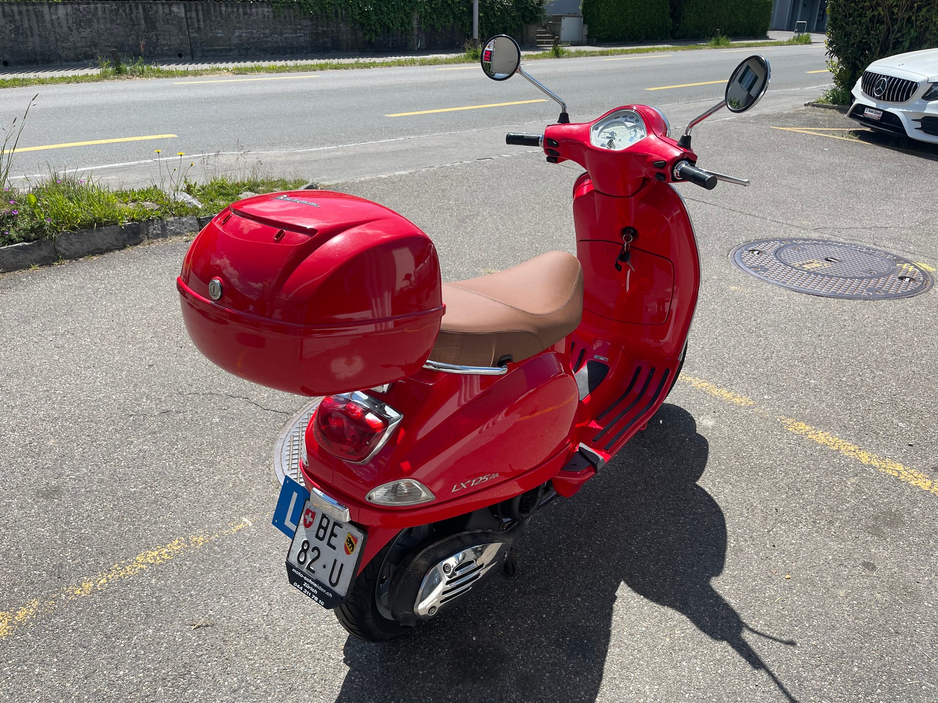 PIAGGIO Vespa 125 LX4 i.e. Touring-image-6
