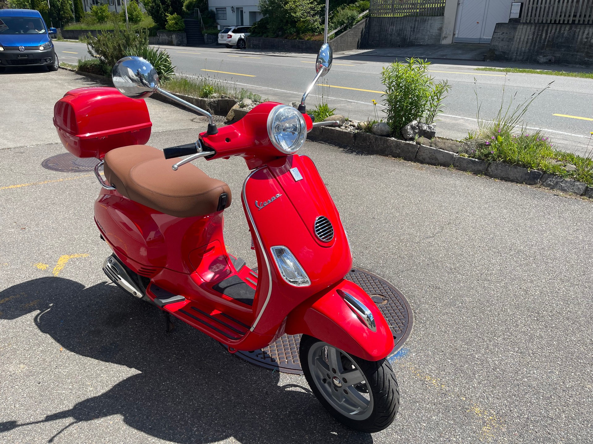 PIAGGIO Vespa 125 LX4 i.e. Touring-image-3