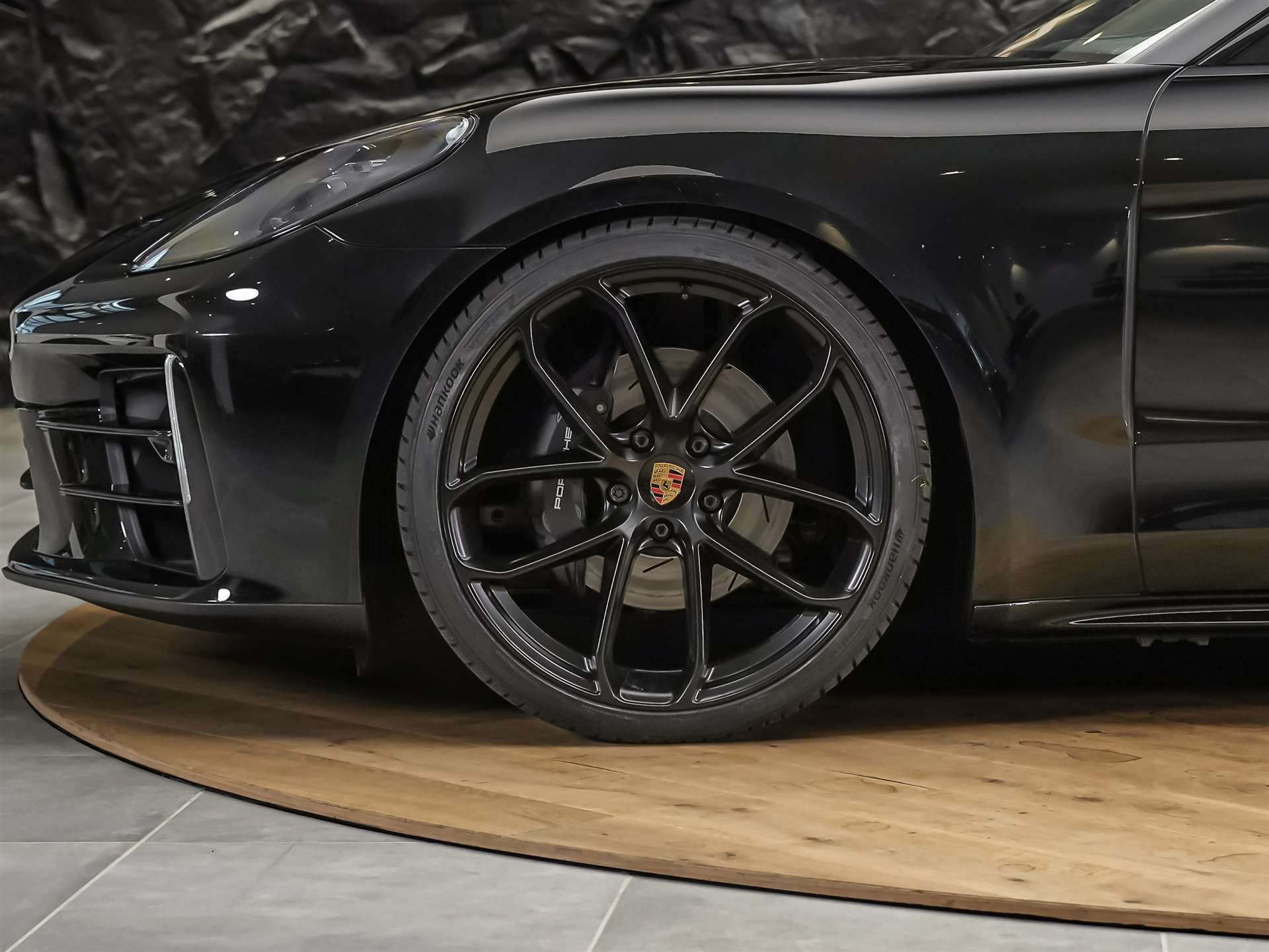 PORSCHE Panamera 2.9 V6 4 *22" Felgen*All Black*Head-Up*-image-15