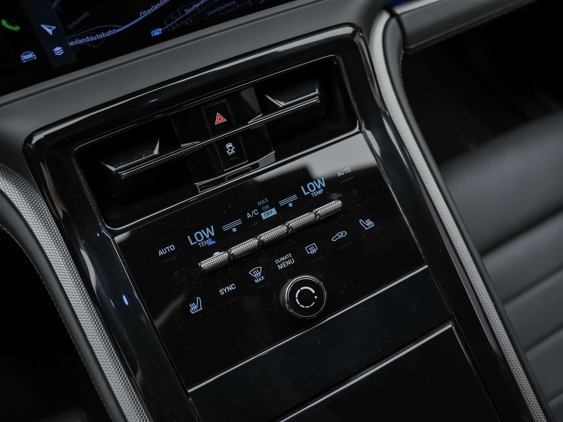 PORSCHE Panamera 2.9 V6 4 *22" Felgen*All Black*Head-Up*-image-22
