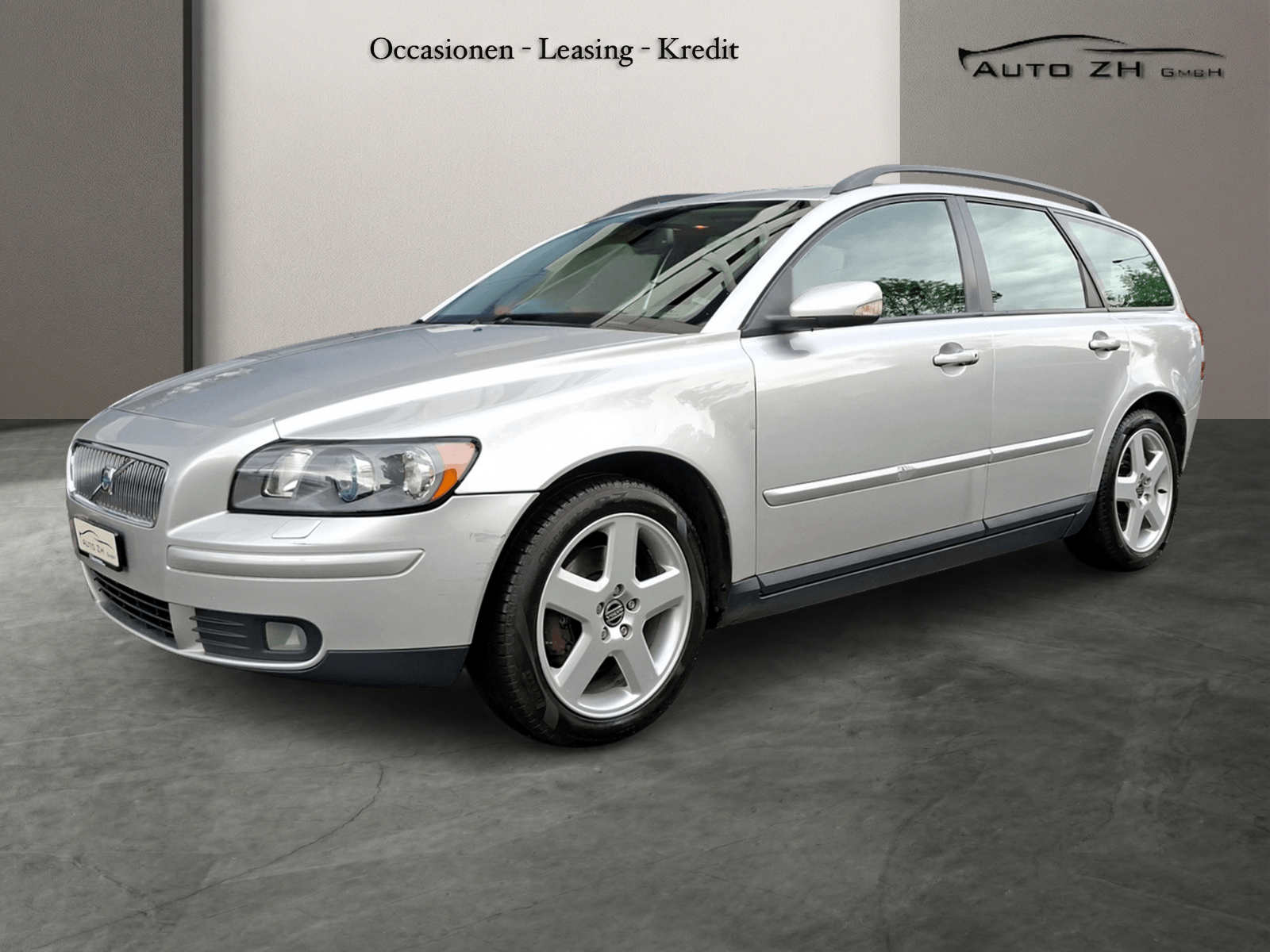 VOLVO V50 2.4I Summum-image-0