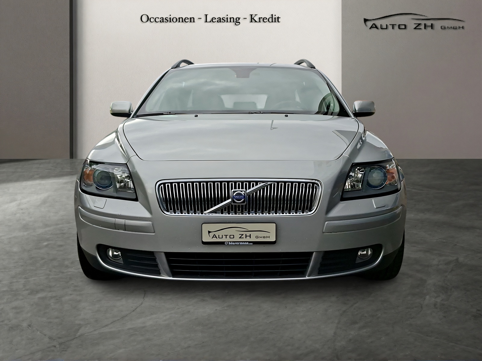 VOLVO V50 2.4I Summum-image-1