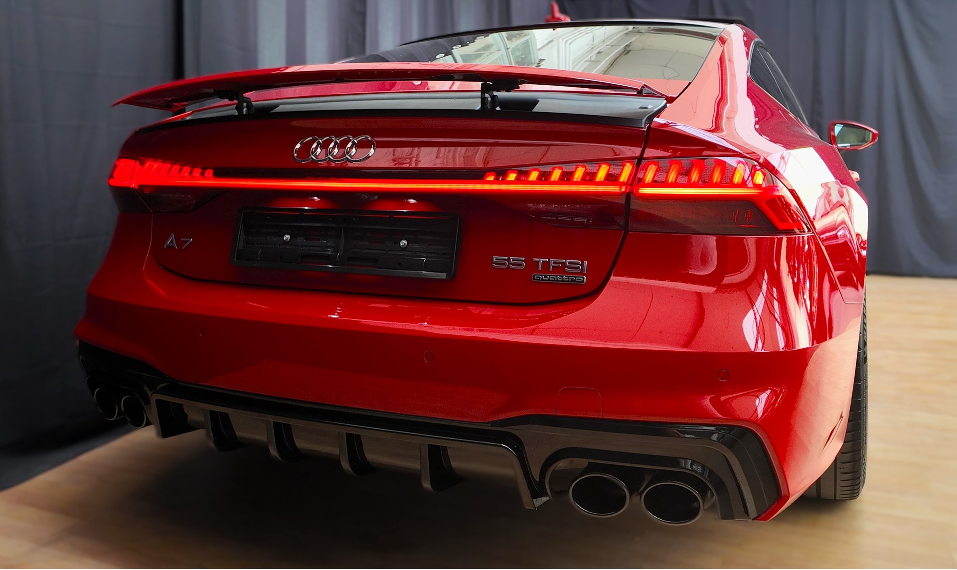 AUDI A7 Sportback 55 TFSI quattro S-tronic | Exclusive-image-3
