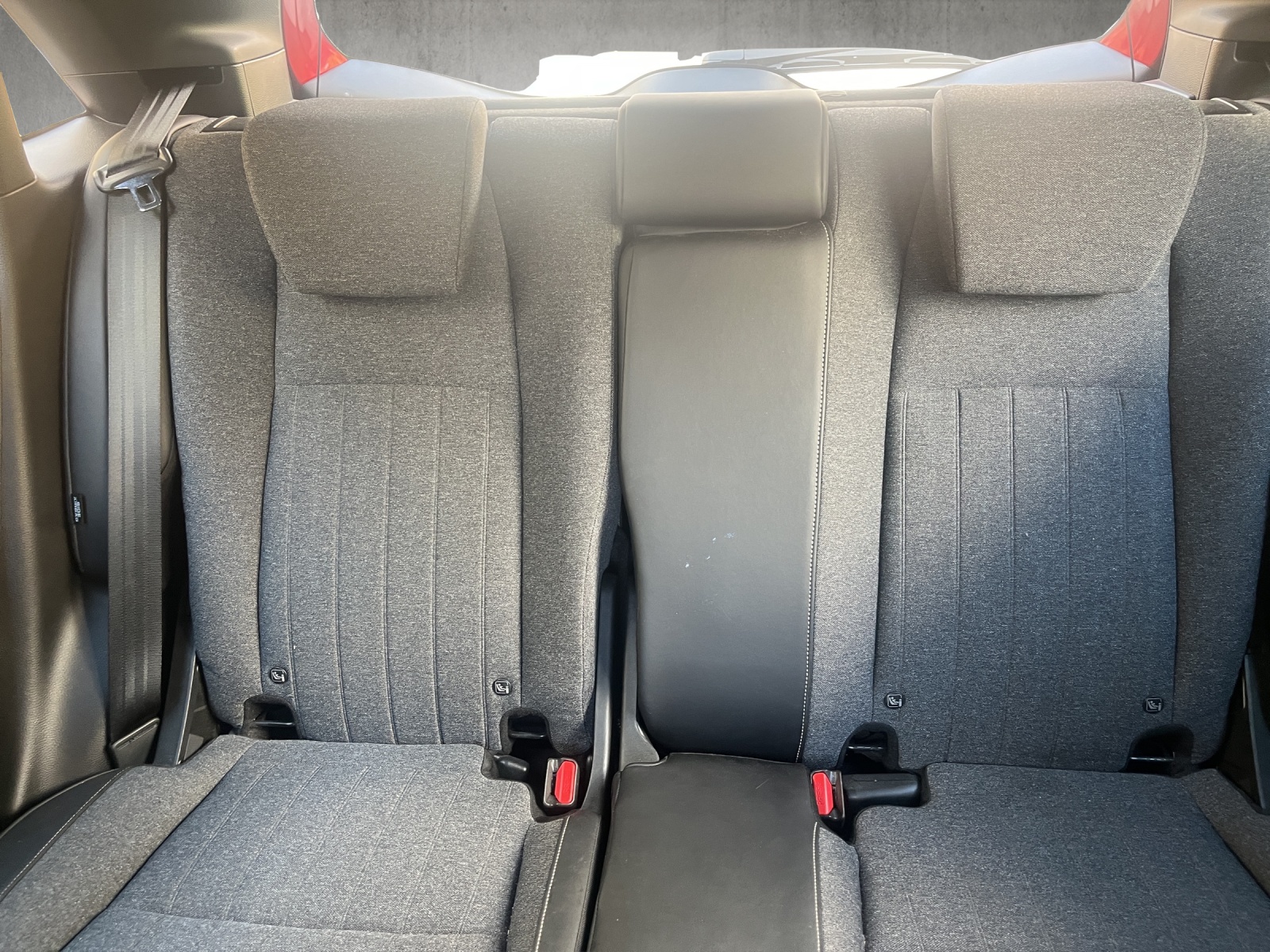 HONDA Jazz 1.5i-MMD Elegance E-CVT-image-8
