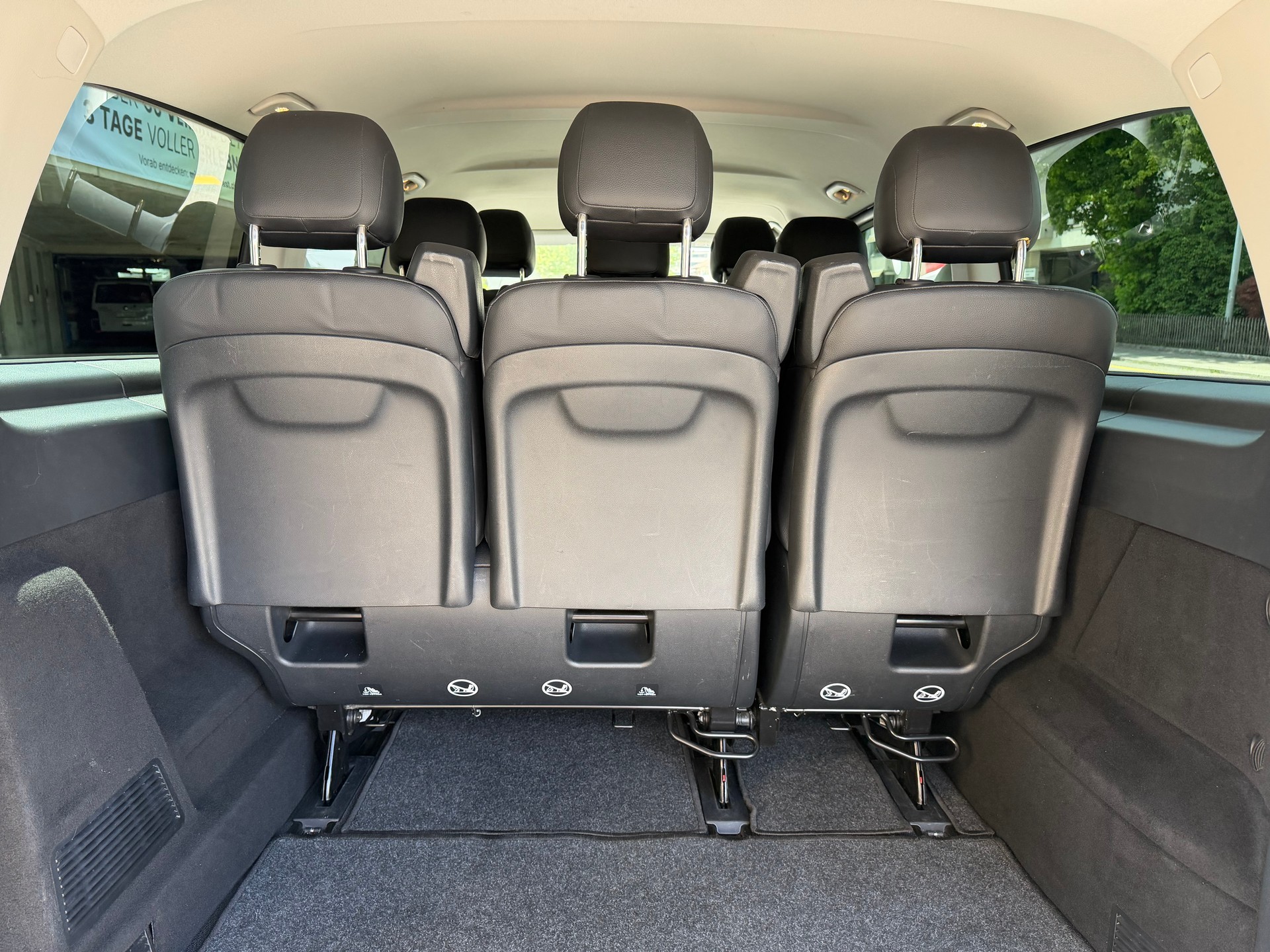 MERCEDES-BENZ Vito 119 BlueTEC Tourer Pro EL 7G-Tronic-image-14