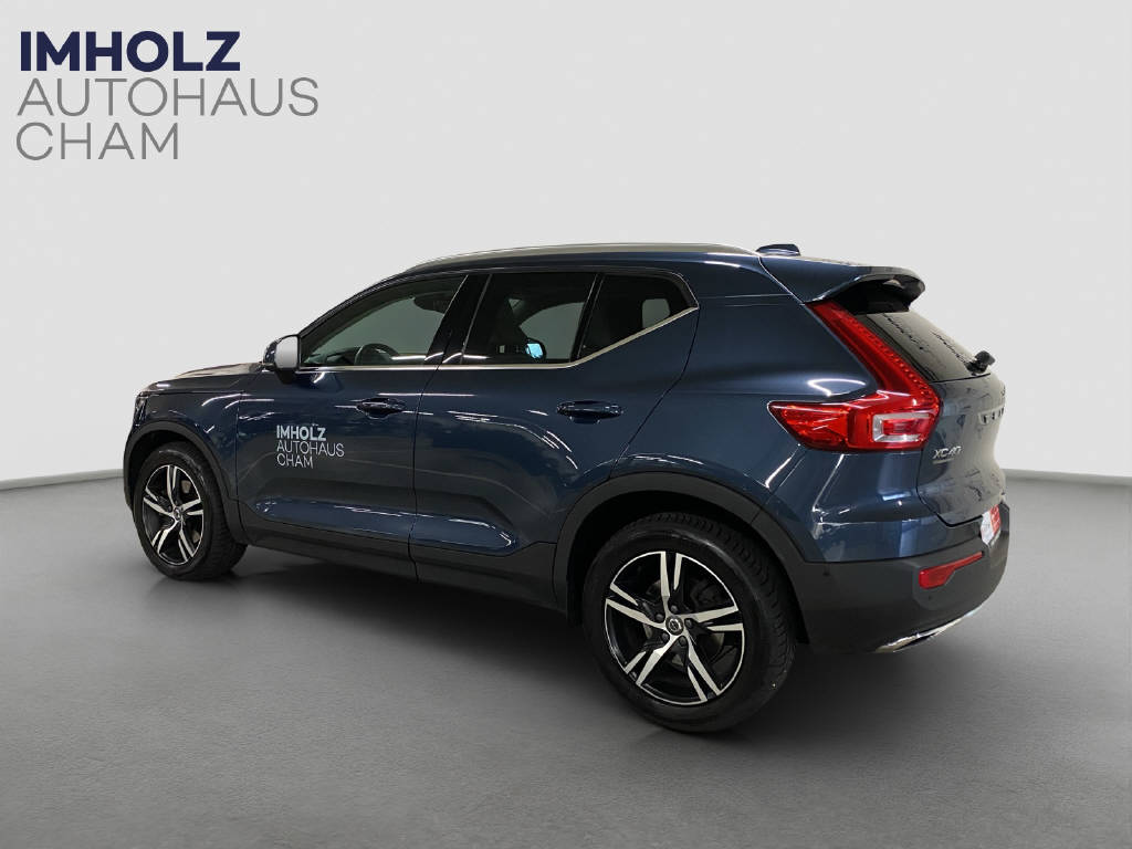 VOLVO XC40 2.0 T4 Inscription AWD-image-2
