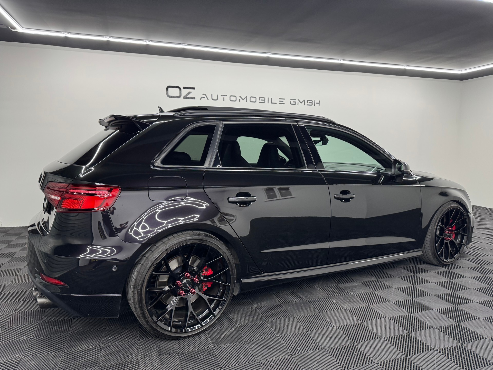 AUDI S3 Sportback 2.0 TFSI quattro S-tronic-image-7