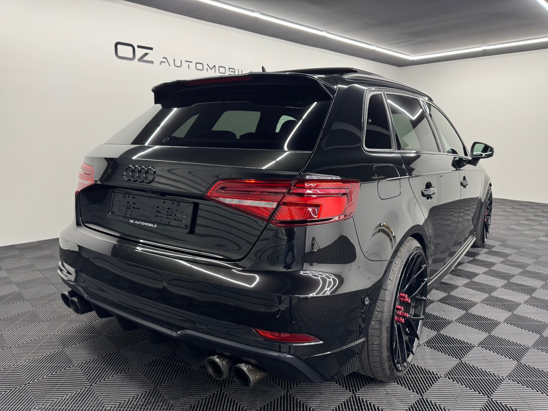 AUDI S3 Sportback 2.0 TFSI quattro S-tronic-image-6