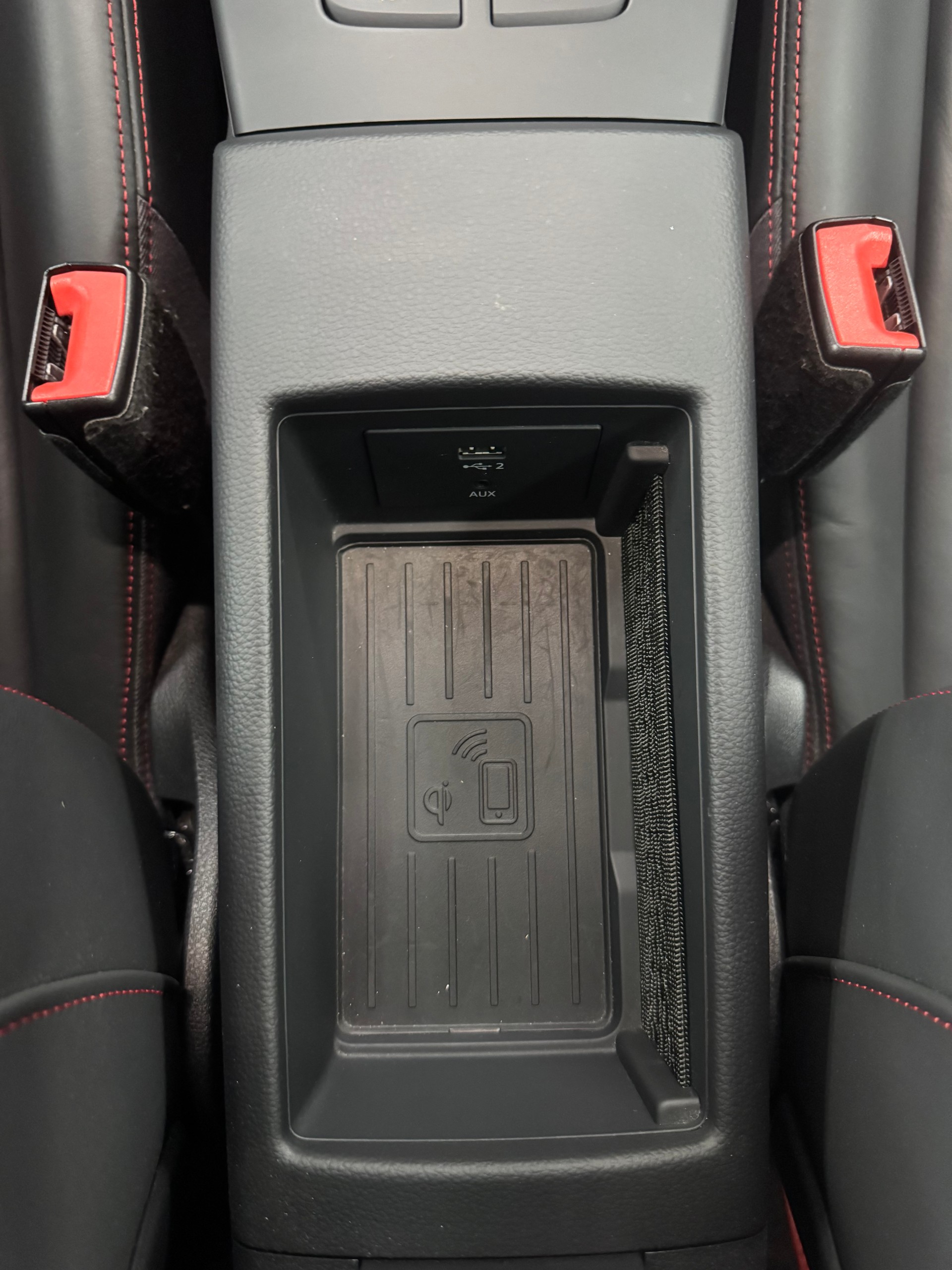 AUDI S3 Sportback 2.0 TFSI quattro S-tronic-image-28