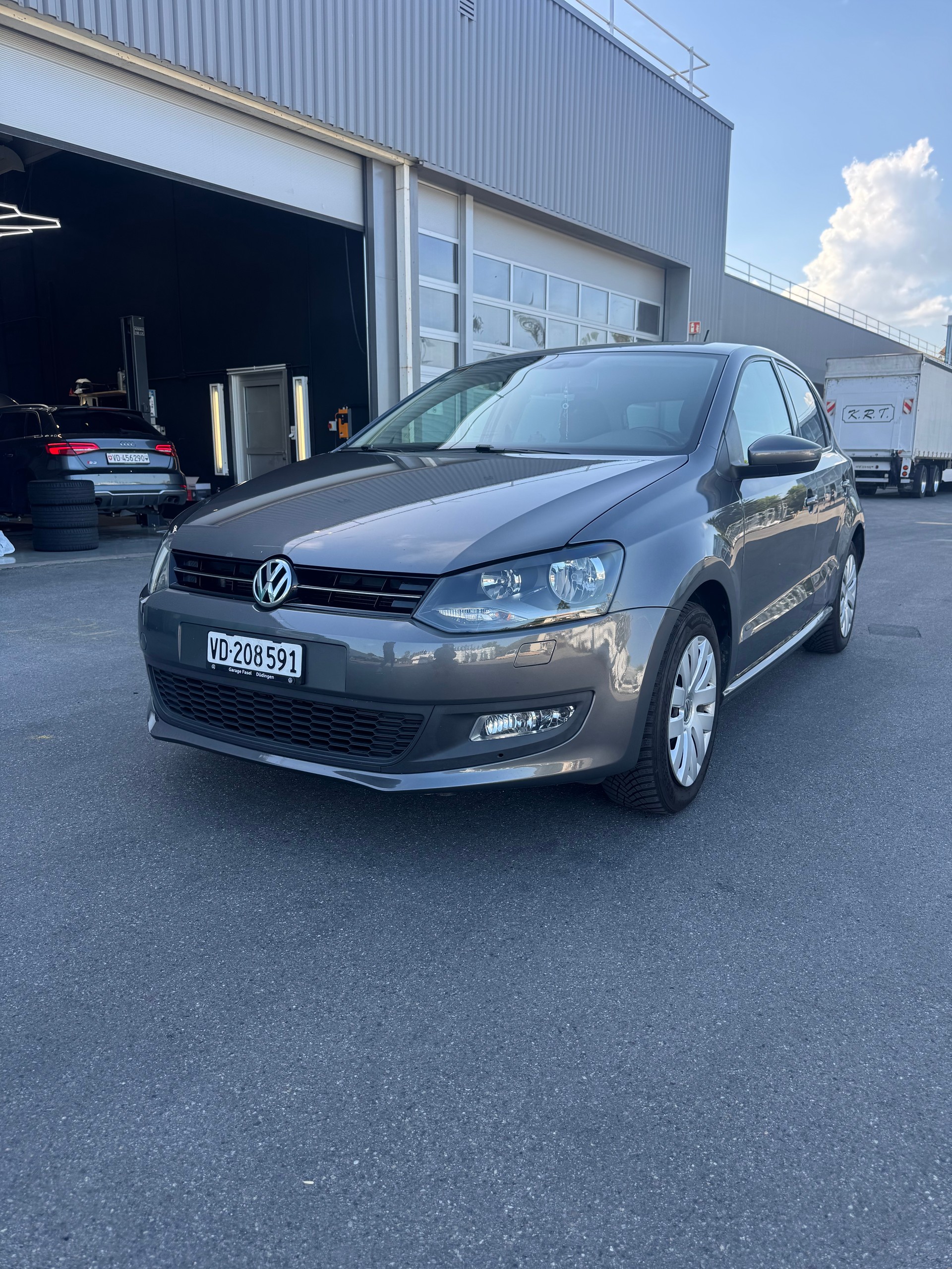 VW Polo 1.2 TSI Trendline-image-0