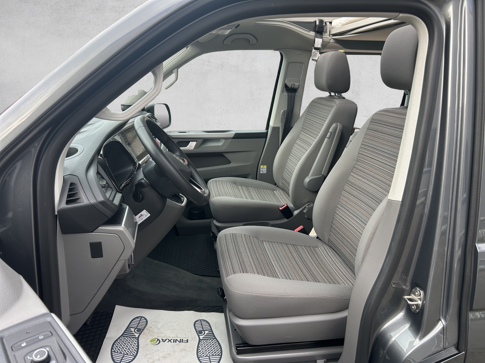 VW T6.1 California 2.0 TDI Beach Liberty DSG-image-11