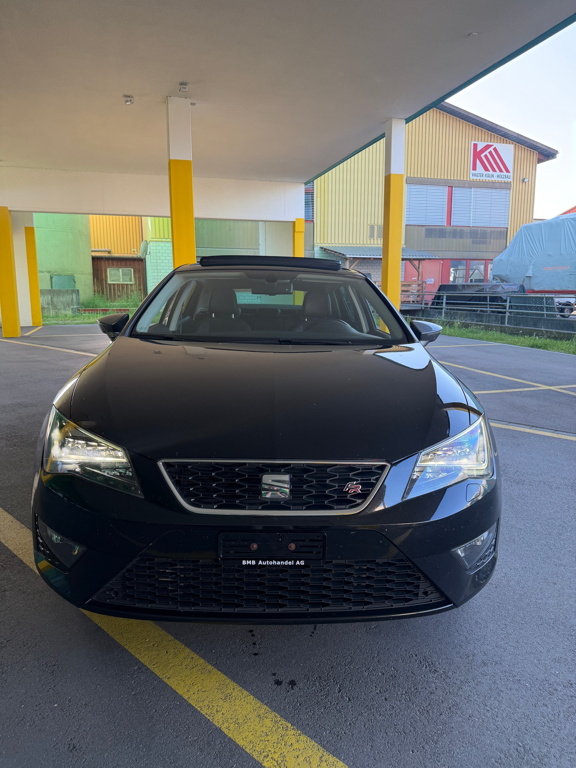 SEAT Leon 1.8 TSI FR DSG-image-1