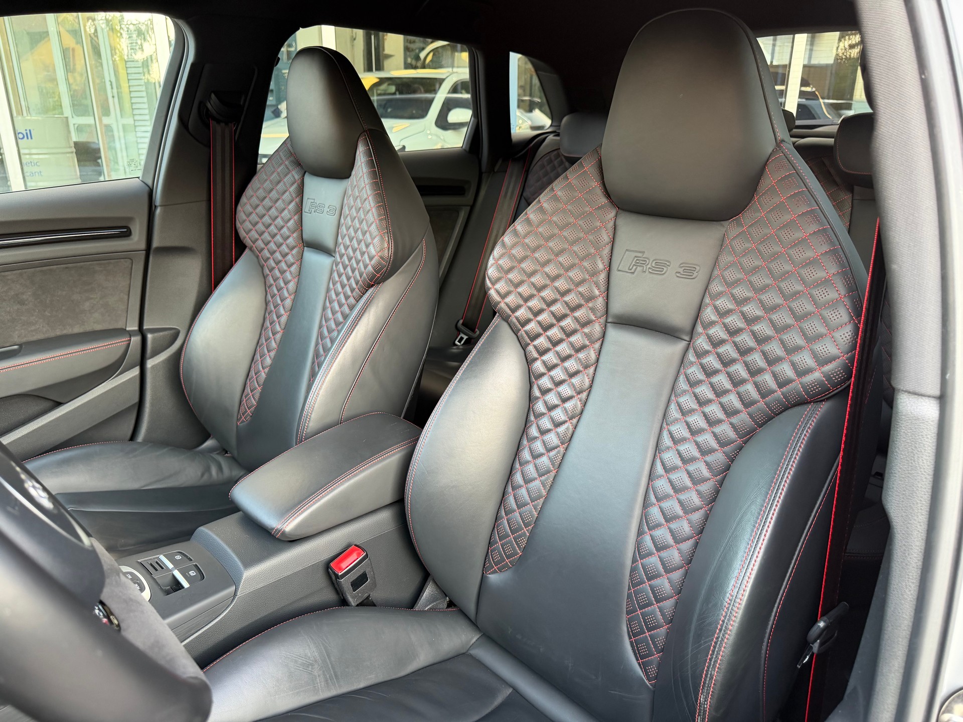 AUDI RS3 2.5 TSI quattro S-tronic-image-7