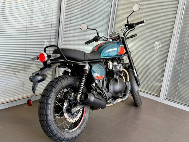 ROYAL ENFIELD Bear 650 Base-image-2