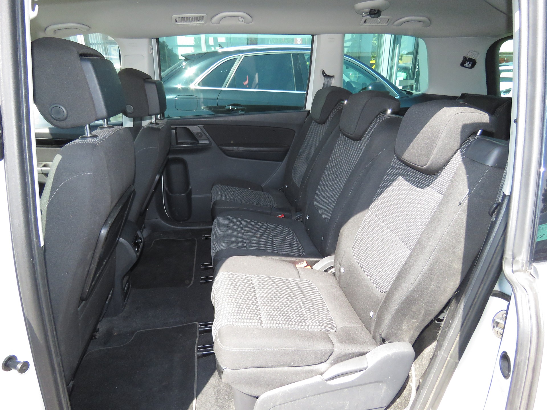 SEAT Alhambra 2.0 TDI 4-Drive Style 7-Plätzer Automat, Fixpreis !!!-image-8