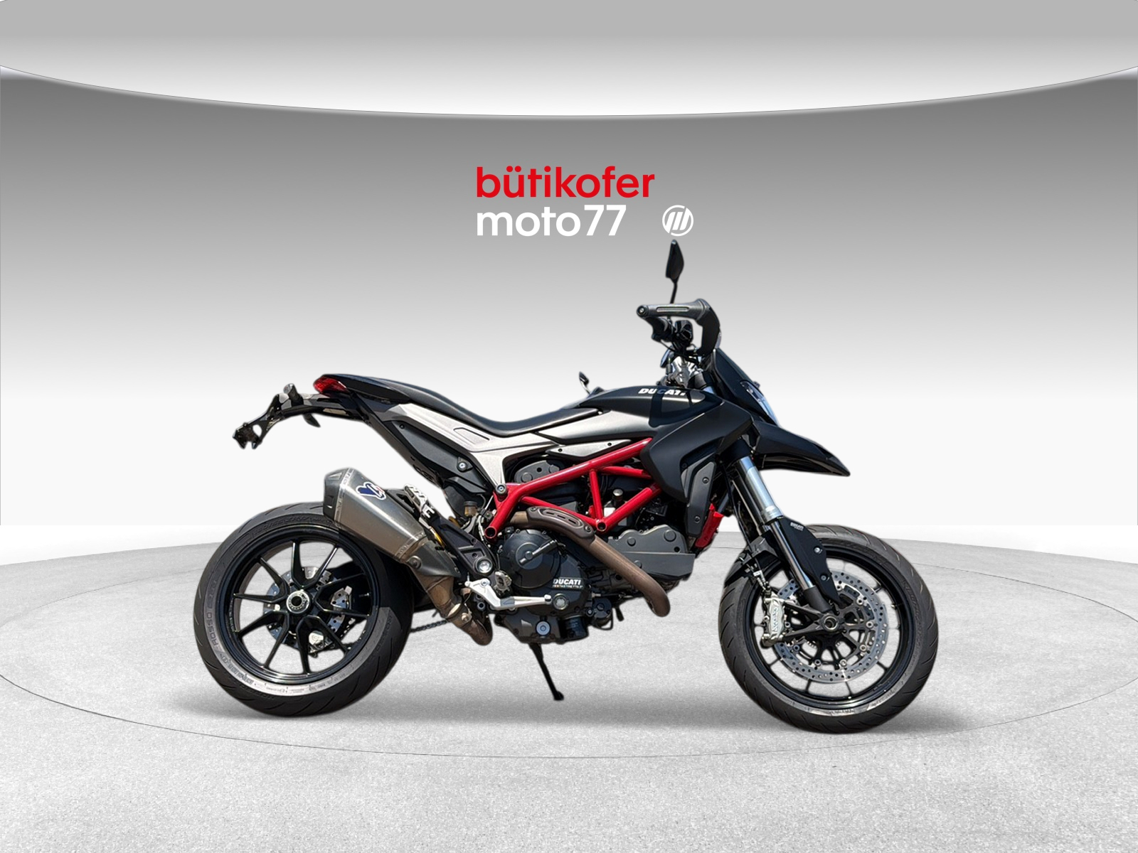 DUCATI 821 Hypermotard-showroom-element-1