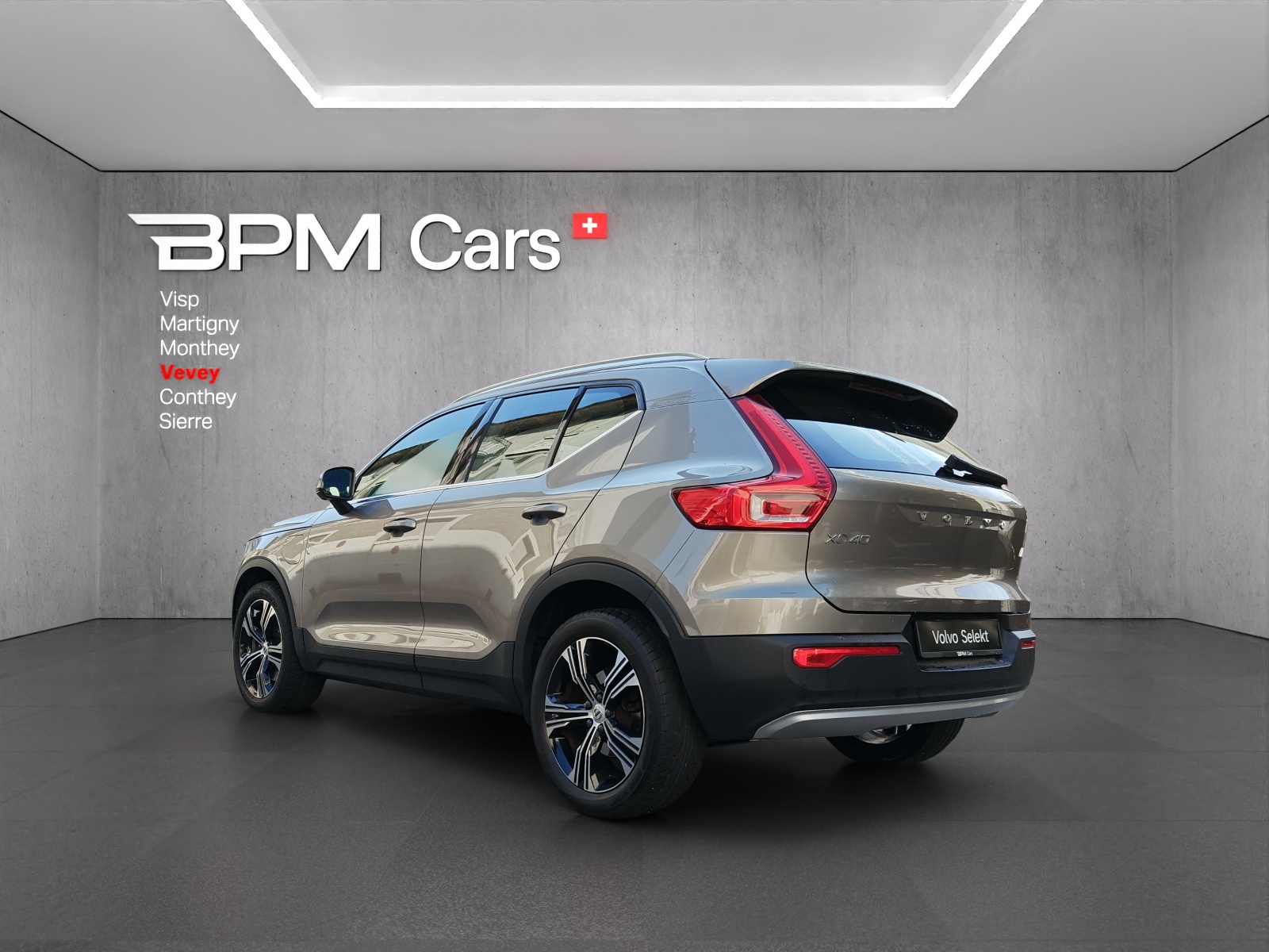 VOLVO XC40 T5 TwE Inscription DCT-showroom-element-2