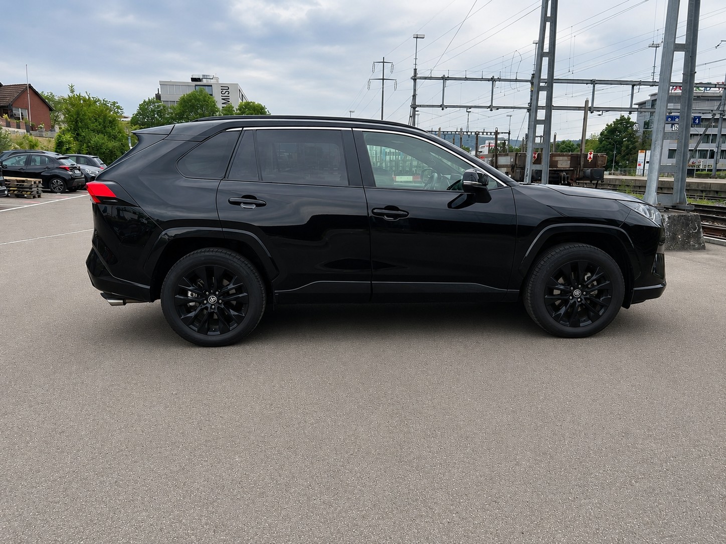 TOYOTA 2.5 HEV Black Edition-image-0
