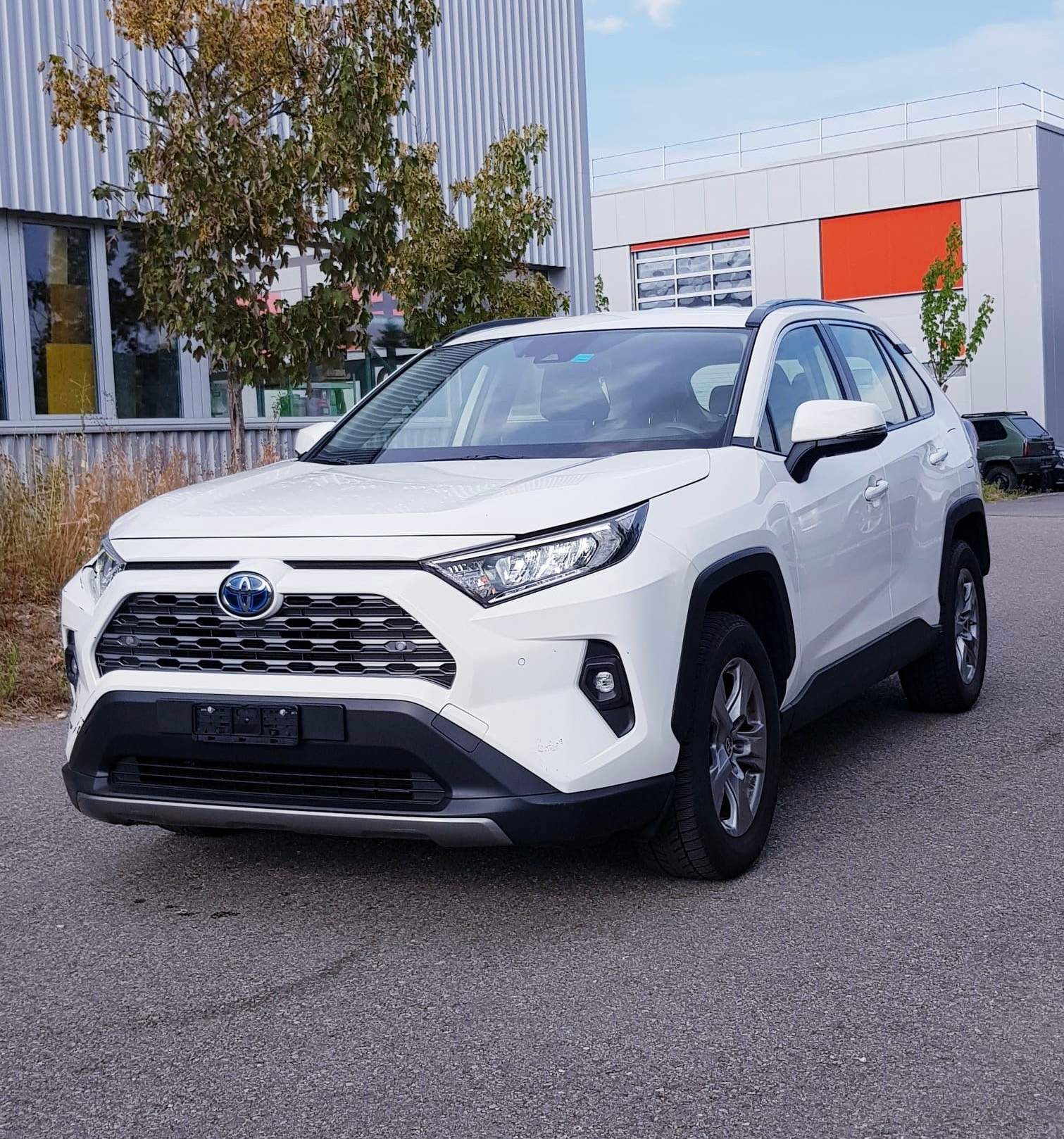 TOYOTA RAV-4 2.5 HSD Comfort e-CVT 4WD Leasing Finanzierung möglich-image-1
