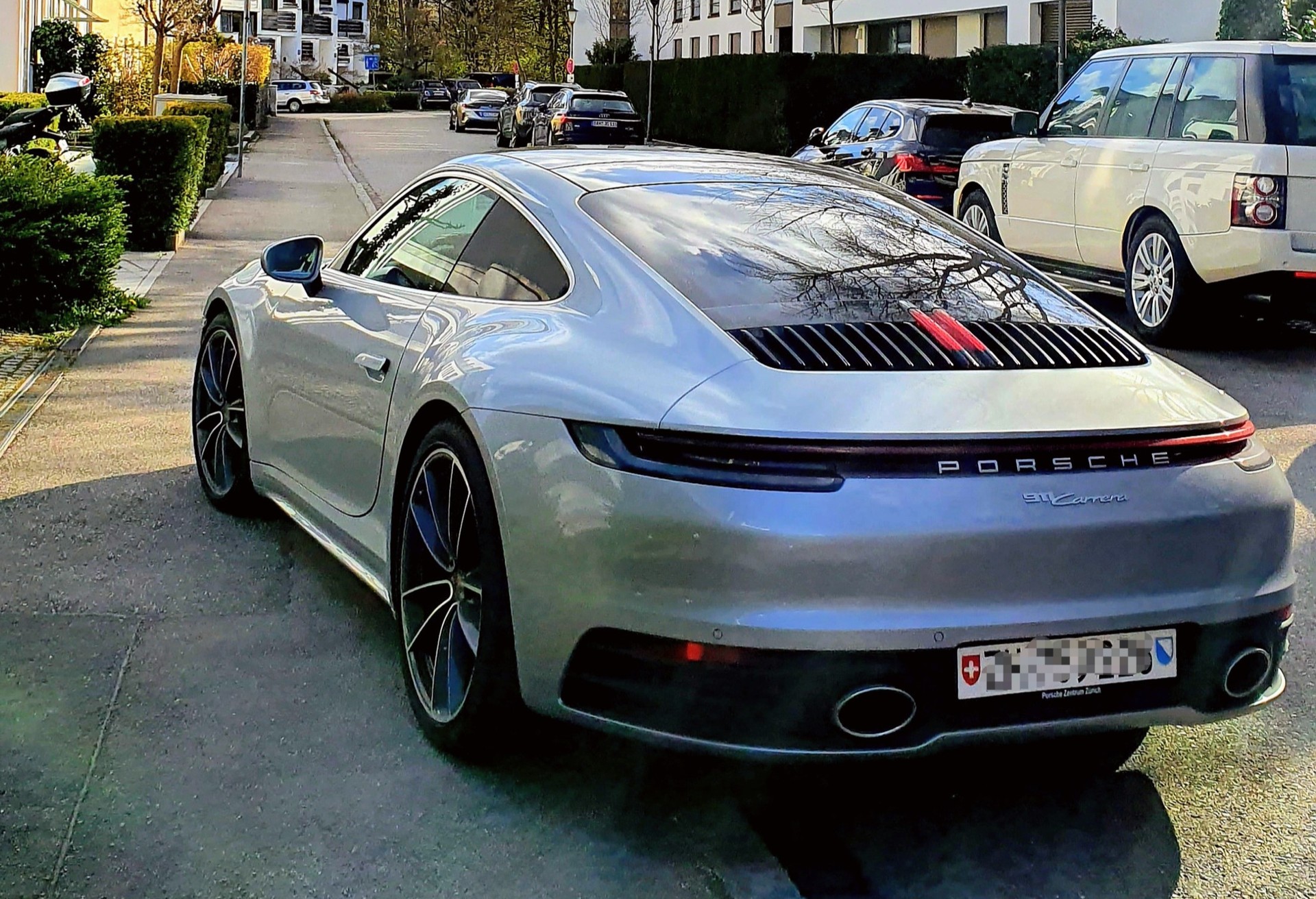 PORSCHE 3.0 Carrera PDK-image-1
