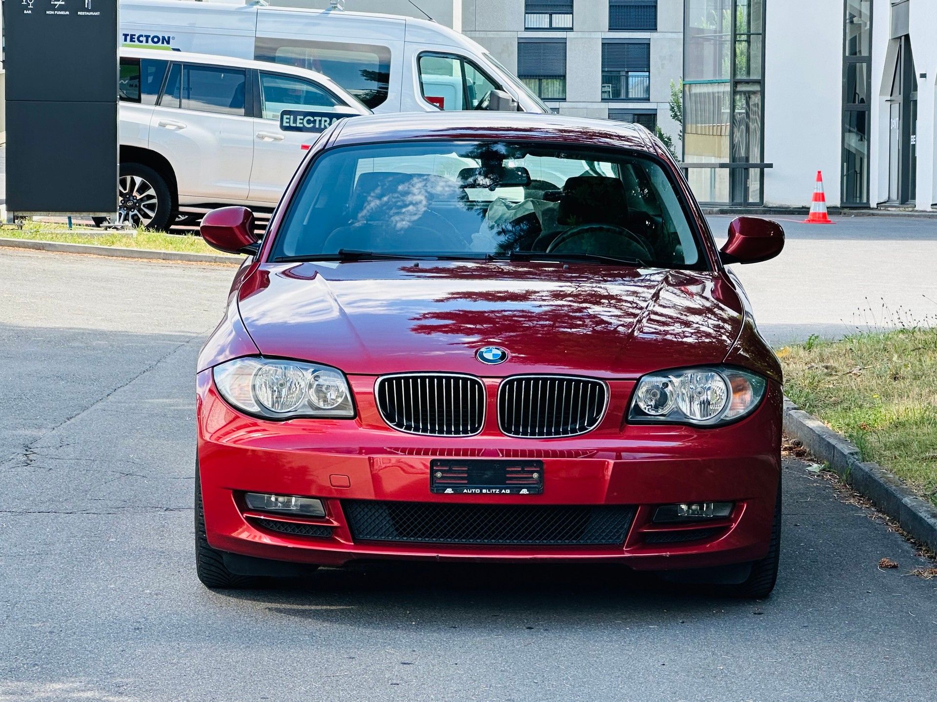 BMW 120i Coupé Steptronic-image-2