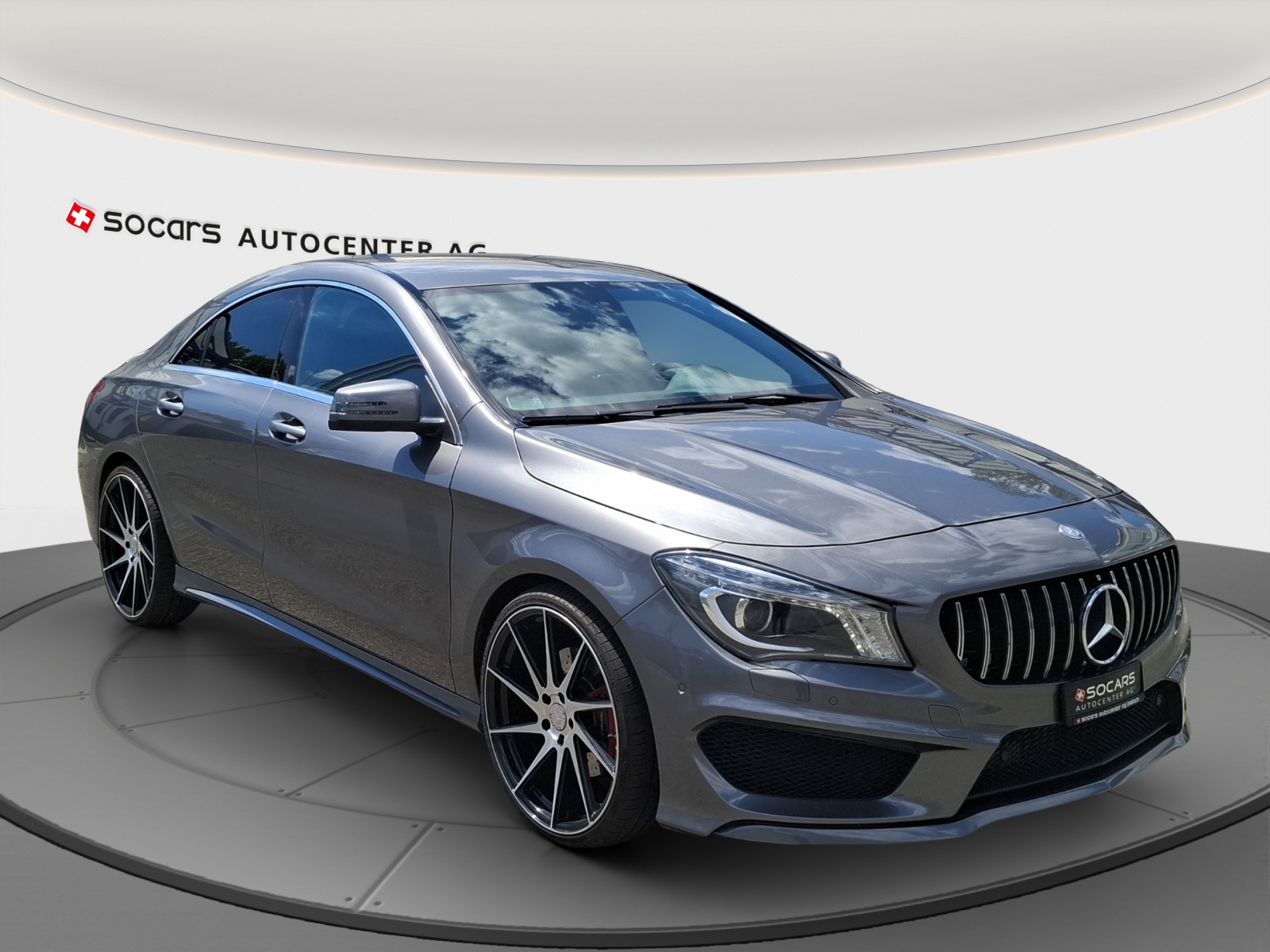 MERCEDES-BENZ CLA 220 CDI AMG Line 7G-DCT // CH Fahrzeug // Aversus Felgen 8.5 x 20 Sommerreifen NEU-image-3