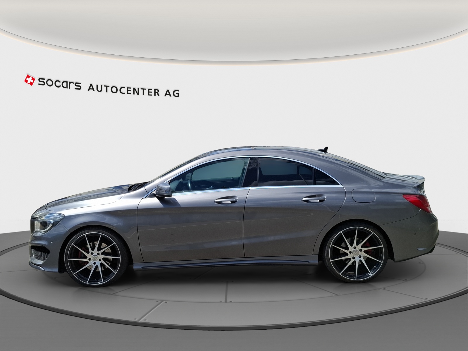 MERCEDES-BENZ CLA 220 CDI AMG Line 7G-DCT // CH Fahrzeug // Aversus Felgen 8.5 x 20 Sommerreifen NEU-image-5