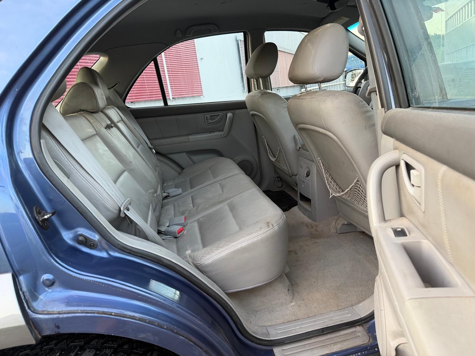 KIA Sorento 2.5 CRDI Family-image-9