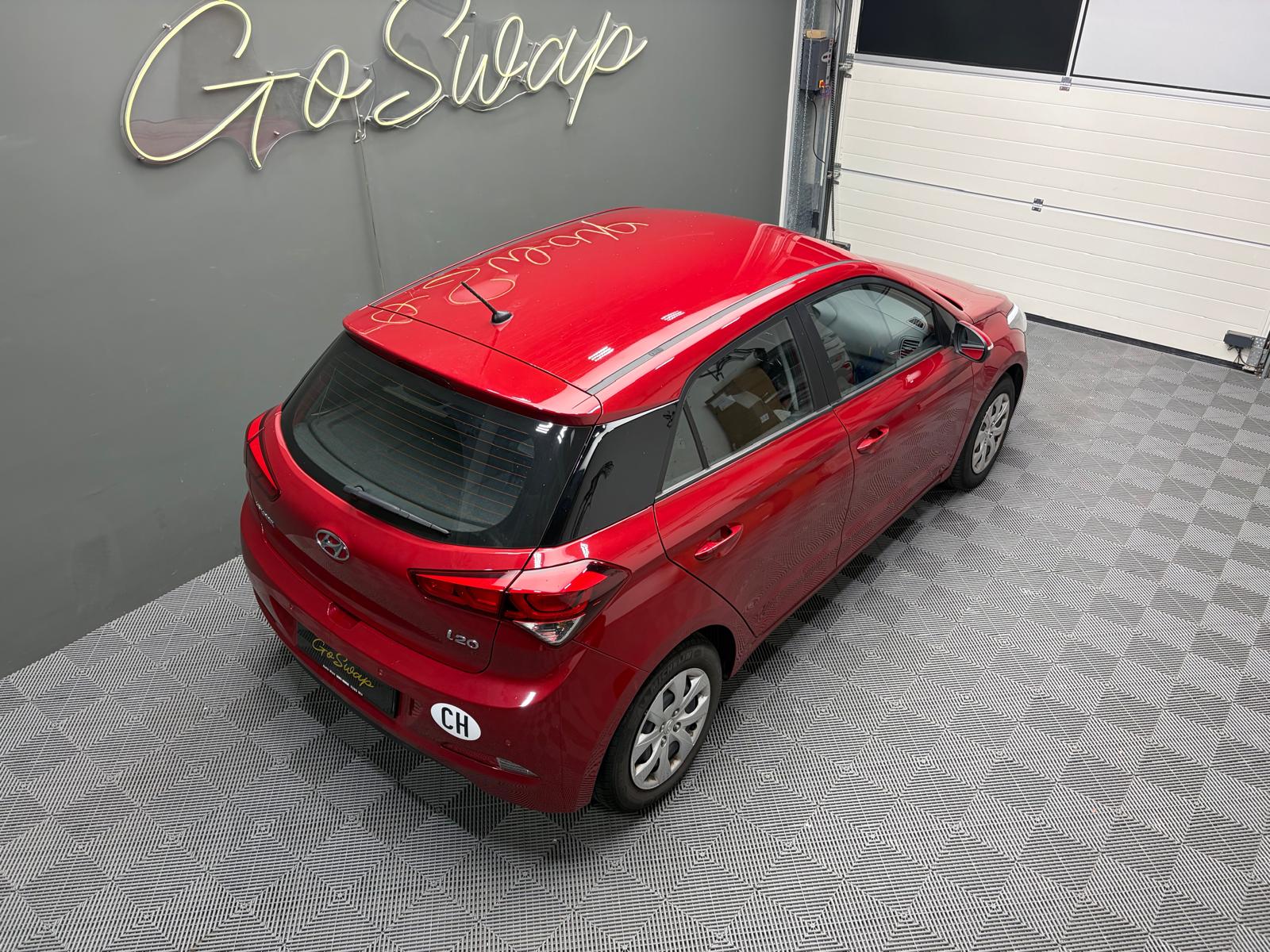 HYUNDAI i20 1.4 Amplia-showroom-element-3