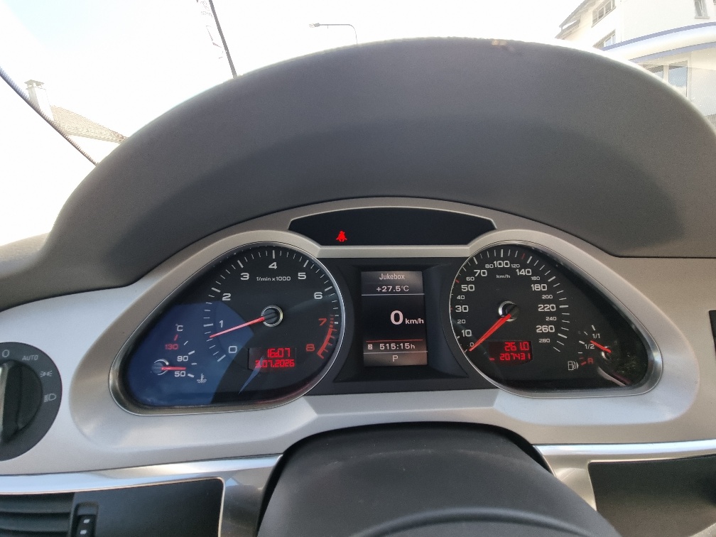 AUDI A6 Avant 3.0 TFSI quattro tiptronic-image-12
