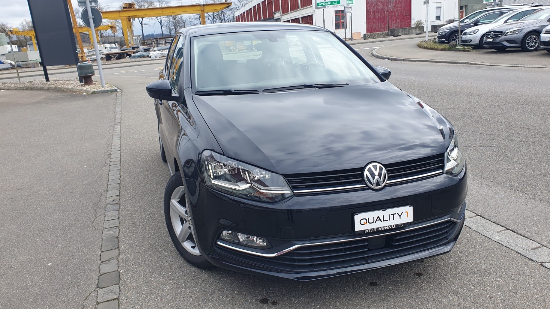 VW Polo 1.2 TSI BMT Lounge DSG-image-1