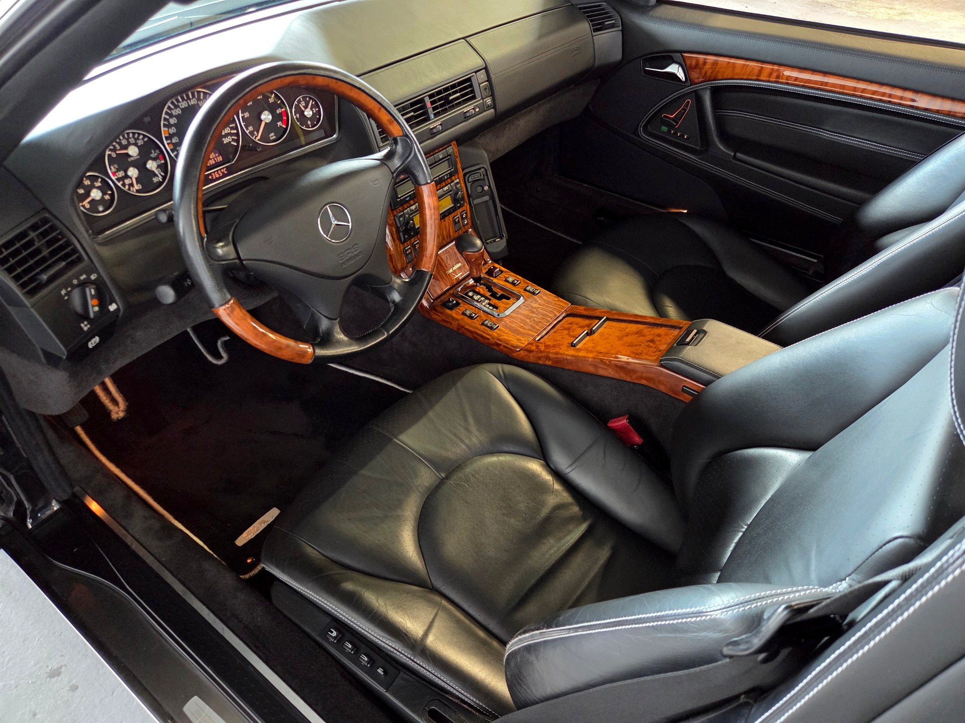 MERCEDES-BENZ Final Edition-image-5