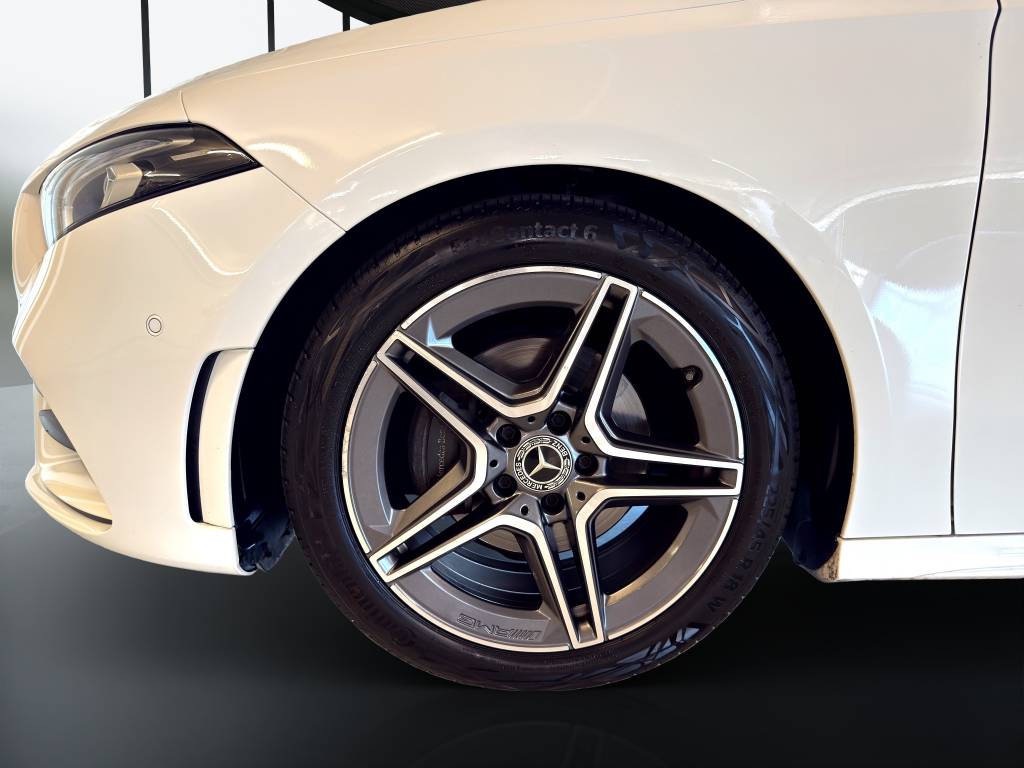 MERCEDES-BENZ A 180 AMG Line 7G-DCT-image-15