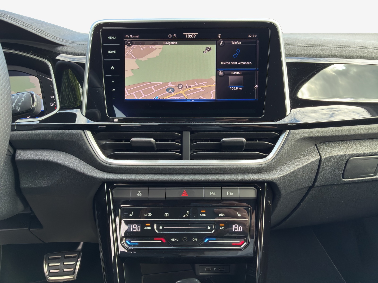VW T-Roc 2.0 TSI R-Line DSG 4Motion-image-10