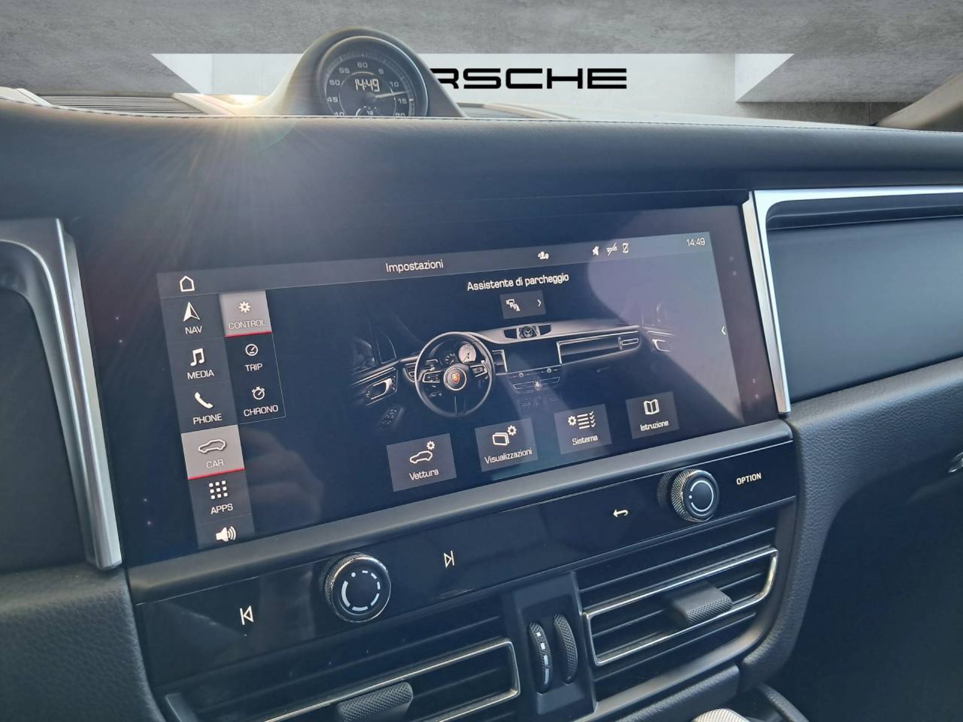 PORSCHE Macan T (MY23)-image-20