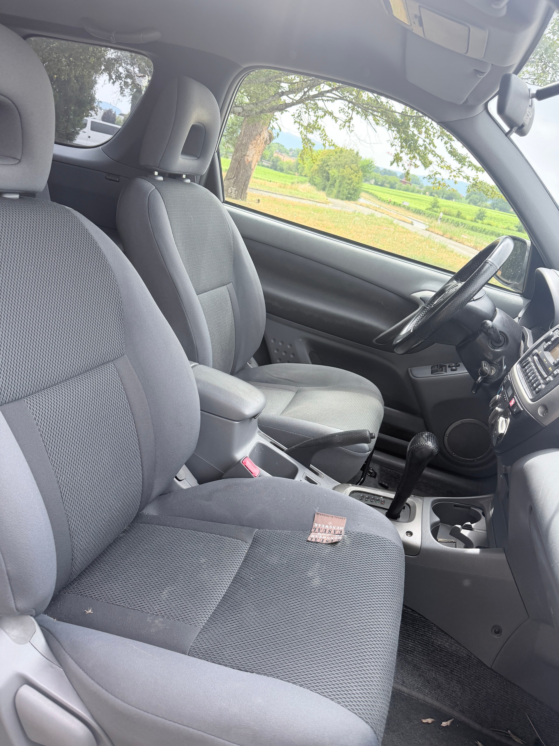 TOYOTA RAV-4 2.0 16V Linea Terra-image-6