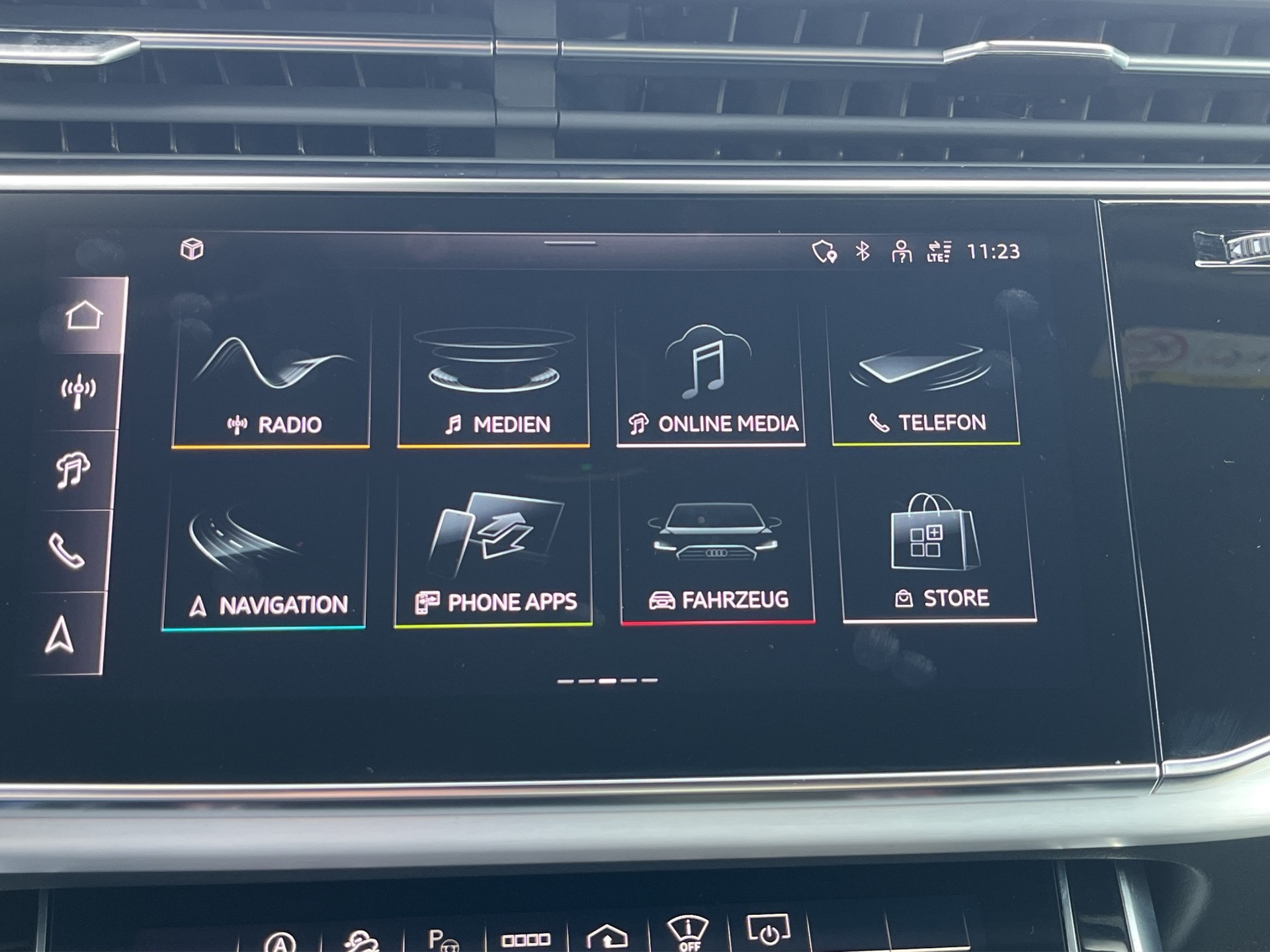 AUDI SQ7 TFSI quattro tiptronic*7-Plätzer, S-Sportsitze PLUS, Wankstabilisierung, AHK, Standheizung, (5-Jahre Garantie)-image-19