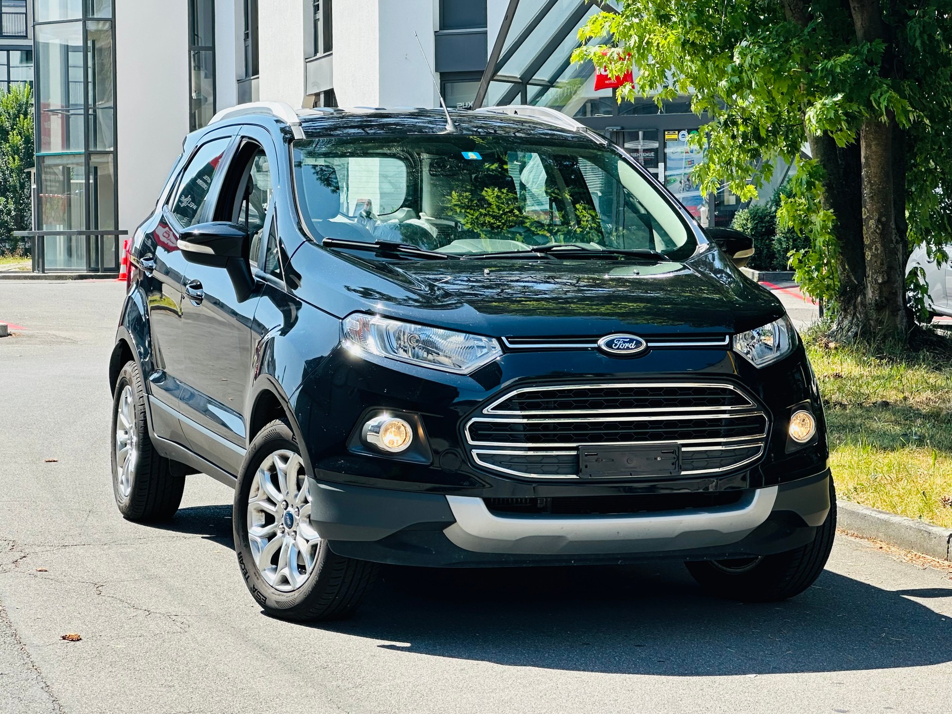 FORD EcoSport 1.0 SCTi Titanium