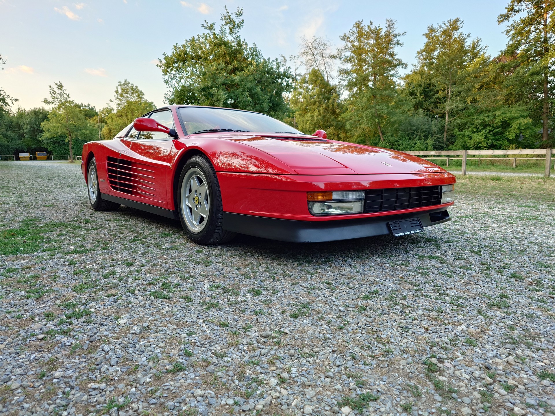 FERRARI Testarossa-image-2
