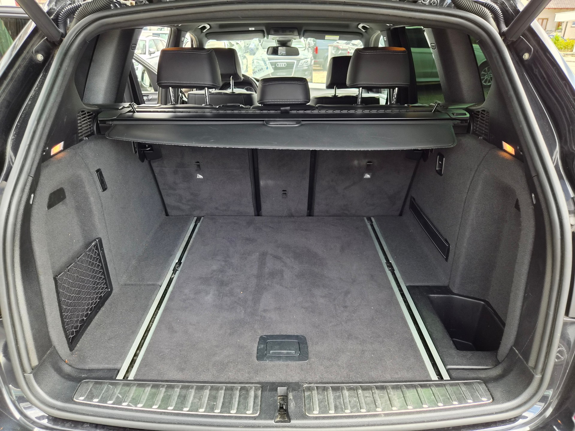 BMW X3 xDrive 20d M-Sport Steptronic-image-11