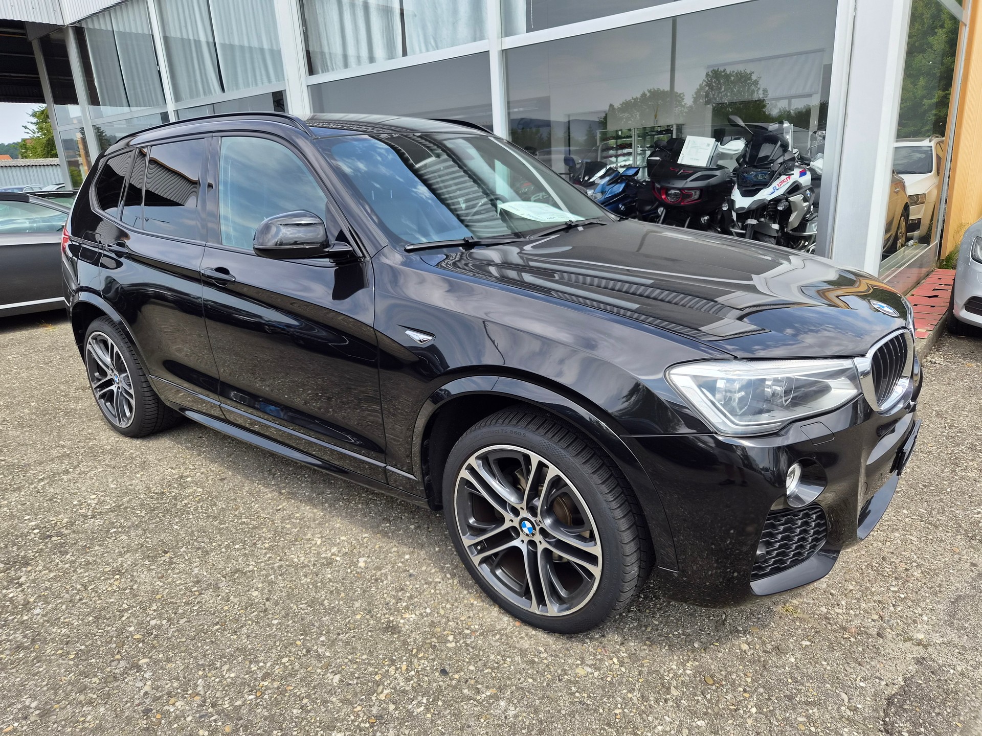 BMW X3 xDrive 20d M-Sport Steptronic-image-0