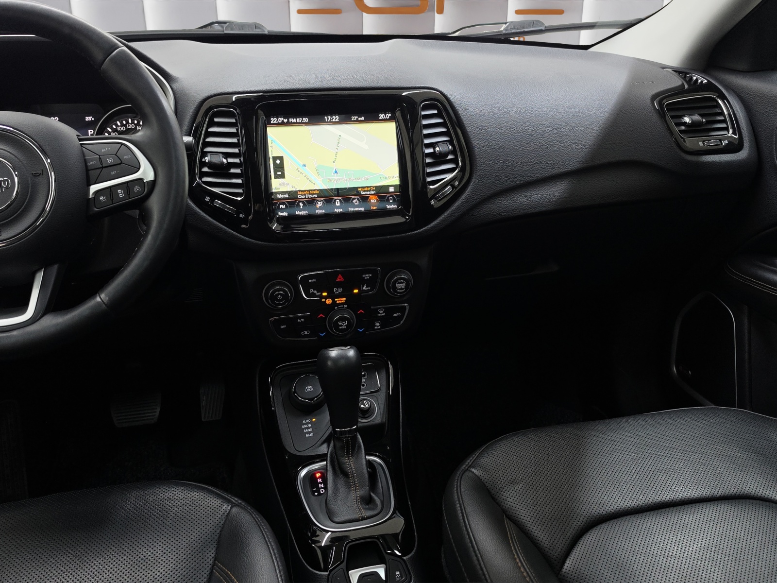JEEP Compass 1.4 MultiAir Limited AWD-image-9