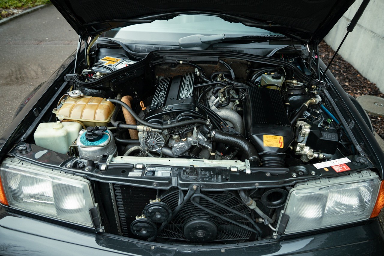 MERCEDES-BENZ 190 E 2.5-16 Evo II-image-10