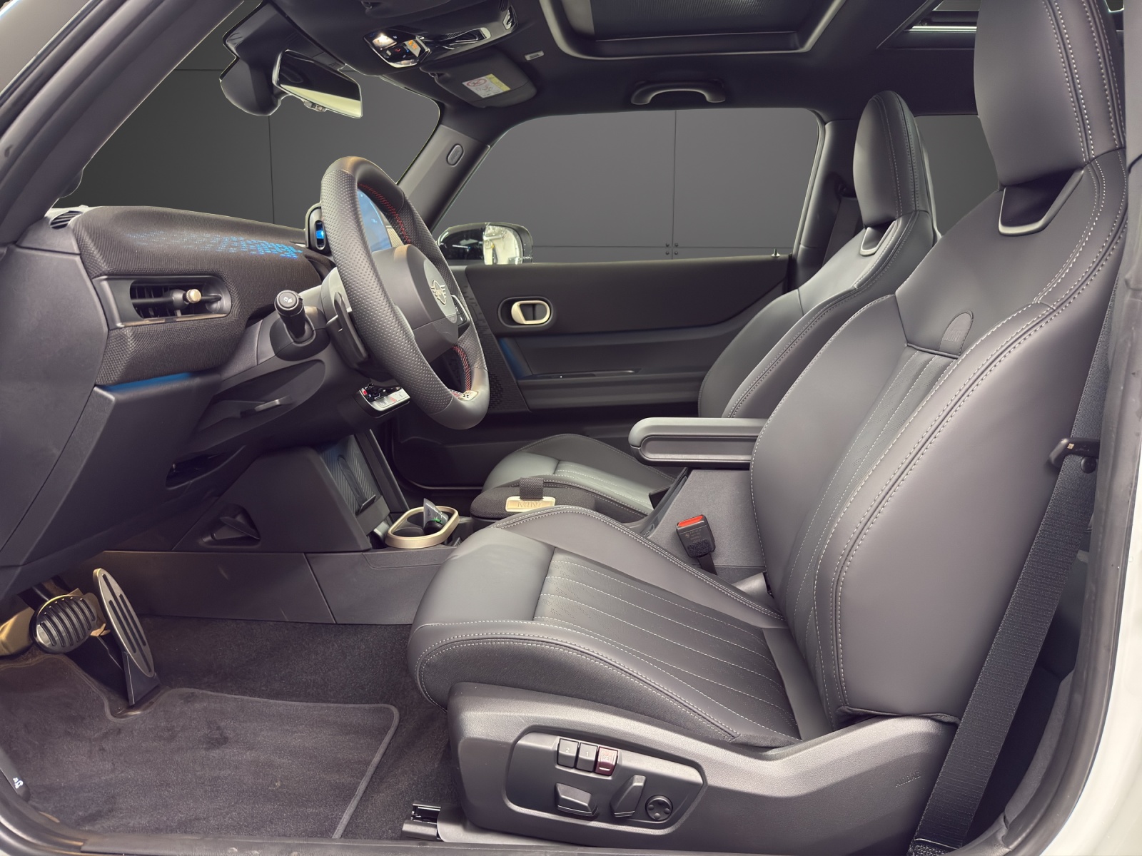 MINI John Cooper Works-image-6